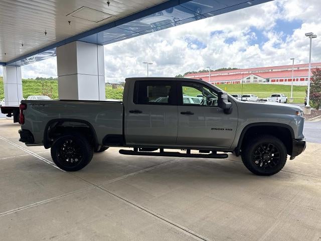 2026 Chevrolet Silverado 2500 HD Crew Cab Standard Box 4-Wheel Drive Custom