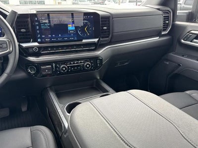 2025 Chevrolet Silverado 2500 HD Crew Cab Standard Box 4-Wheel Drive LTZ