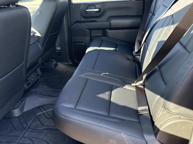 2026 Chevrolet Silverado 2500 HD Crew Cab Standard Box 4-Wheel Drive Custom