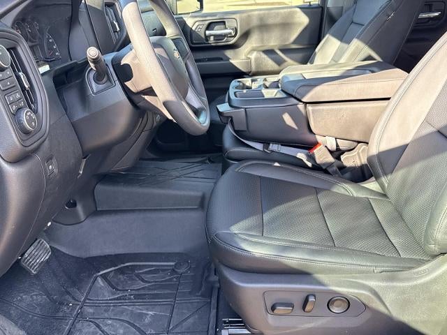 2026 Chevrolet Silverado 2500 HD Crew Cab Standard Box 4-Wheel Drive Custom