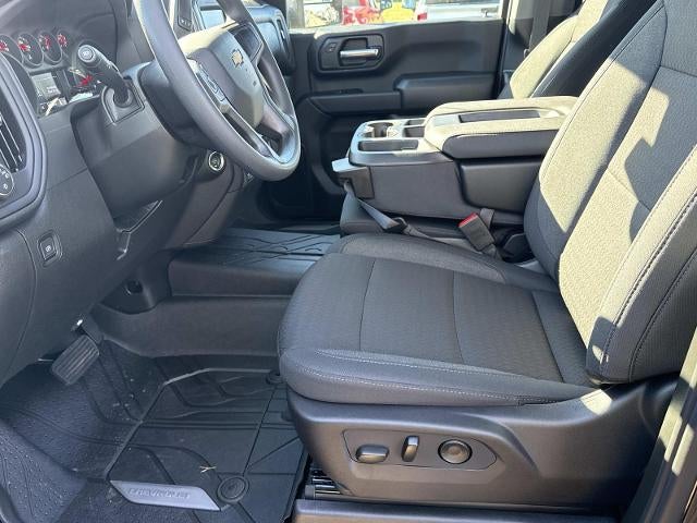 2026 Chevrolet Silverado 2500 HD Crew Cab Standard Box 4-Wheel Drive Custom