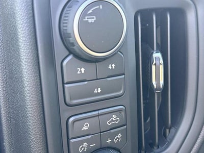 2026 Chevrolet Silverado 2500 HD Crew Cab Standard Box 4-Wheel Drive Custom