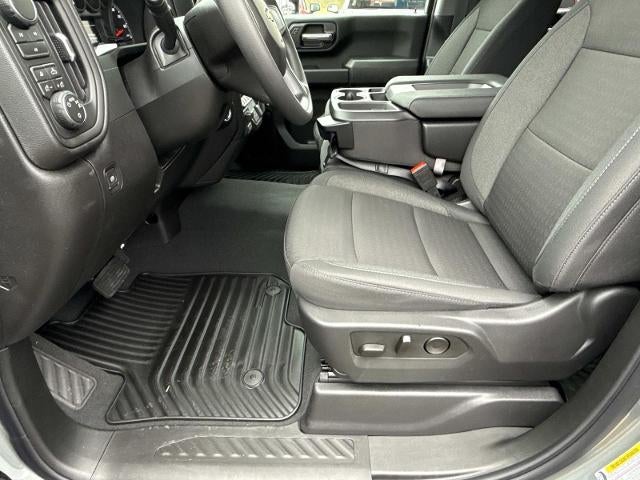 2026 Chevrolet Silverado 2500 HD Crew Cab Standard Box 4-Wheel Drive Custom