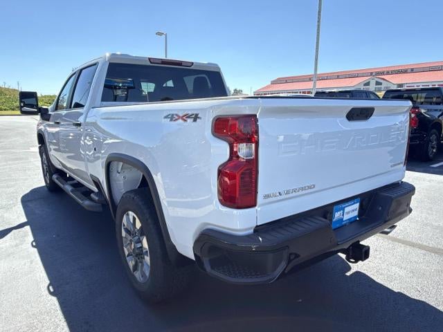 2026 Chevrolet Silverado 2500 HD Crew Cab Standard Box 4-Wheel Drive Custom