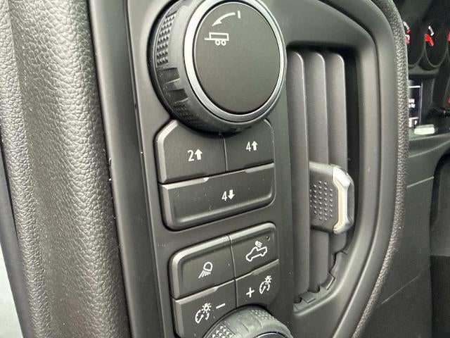 2026 Chevrolet Silverado 2500 HD Crew Cab Standard Box 4-Wheel Drive Custom