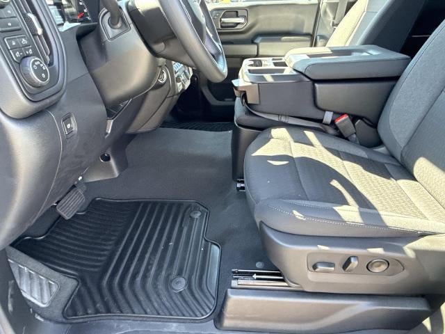 2026 Chevrolet Silverado 2500 HD Crew Cab Standard Box 4-Wheel Drive Custom