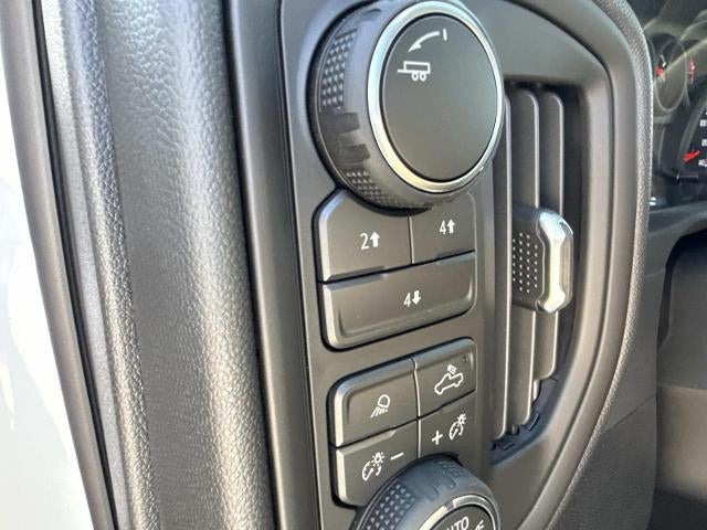 2026 Chevrolet Silverado 2500 HD Crew Cab Standard Box 4-Wheel Drive Custom