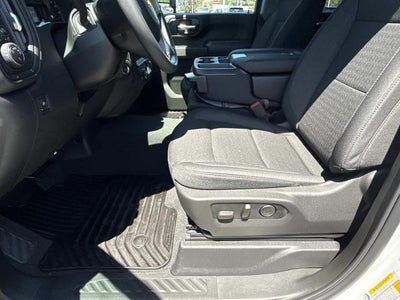 2026 Chevrolet Silverado 2500 HD Crew Cab Standard Box 4-Wheel Drive Custom