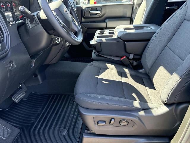 2026 Chevrolet Silverado 2500 HD Crew Cab Standard Box 4-Wheel Drive Custom