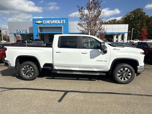 2026 Chevrolet Silverado 2500 HD Crew Cab Standard Box 4-Wheel Drive LT
