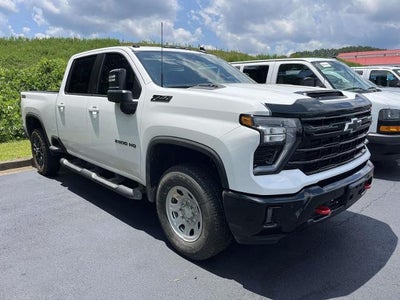 2025 Chevrolet Silverado 2500 HD Crew Cab Standard Box 4-Wheel Drive LT