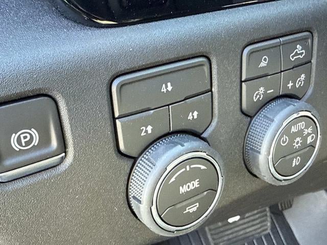 2026 Chevrolet Silverado 2500 HD Crew Cab Standard Box 4-Wheel Drive LT