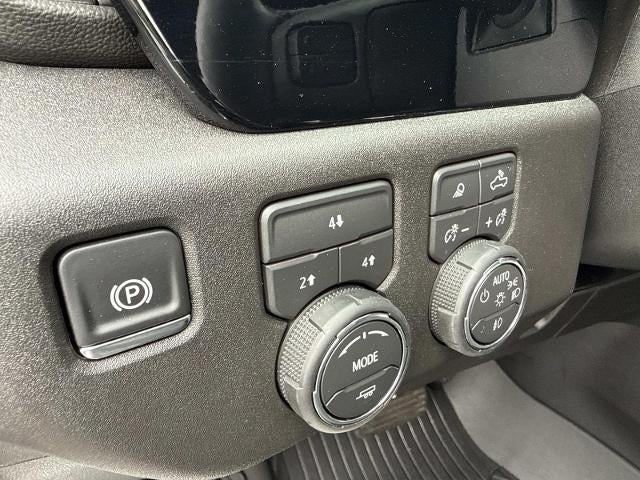 2026 Chevrolet Silverado 2500 HD Crew Cab Standard Box 4-Wheel Drive LT