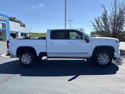 2026 Chevrolet Silverado 2500 HD Crew Cab Standard Box 4-Wheel Drive High Country