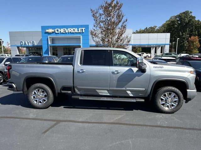 2026 Chevrolet Silverado 2500 HD Crew Cab Standard Box 4-Wheel Drive High Country