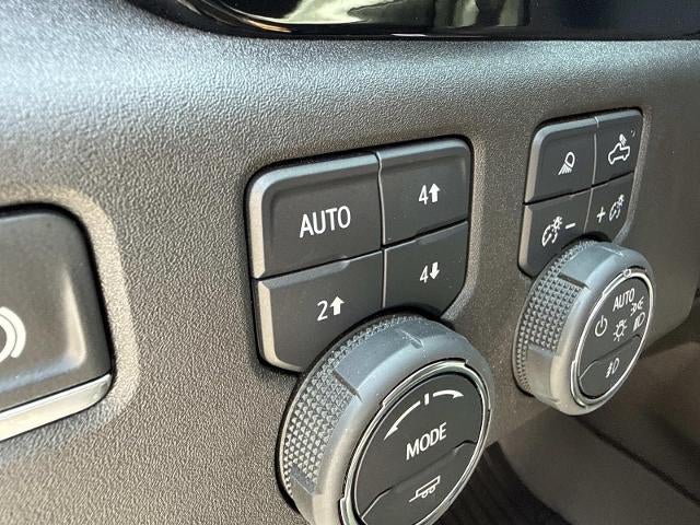 2024 Chevrolet Silverado 2500 HD Crew Cab Standard Box 4-Wheel Drive LTZ