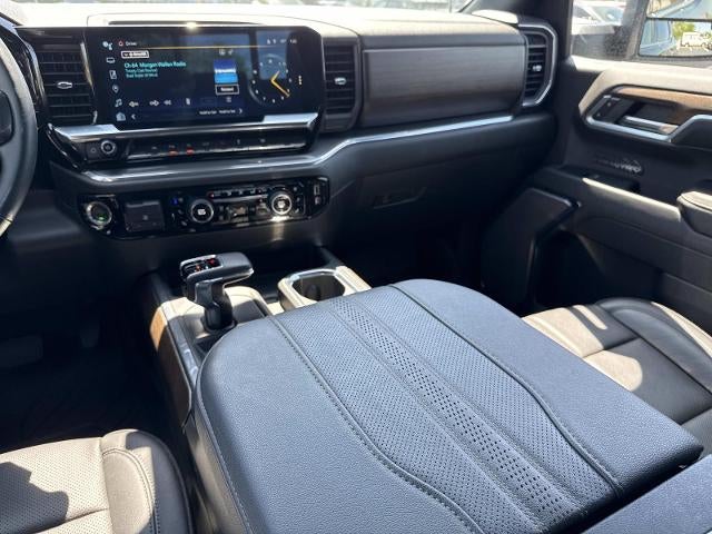 2024 Chevrolet Silverado 1500 Crew Cab Short Box 4-Wheel Drive High Country