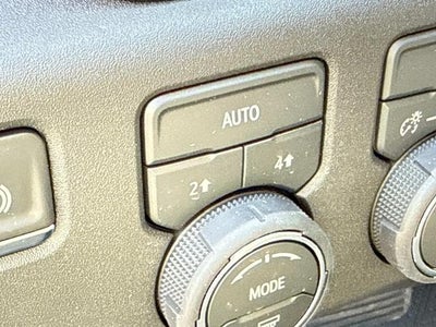 2026 Chevrolet Silverado 1500 Crew Cab Short Box 4-Wheel Drive LT 1LT