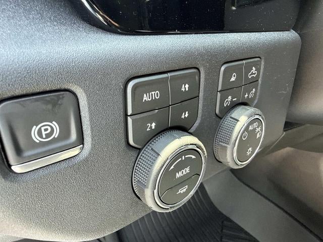2026 Chevrolet Silverado 1500 Crew Cab Short Box 4-Wheel Drive LT 1LT