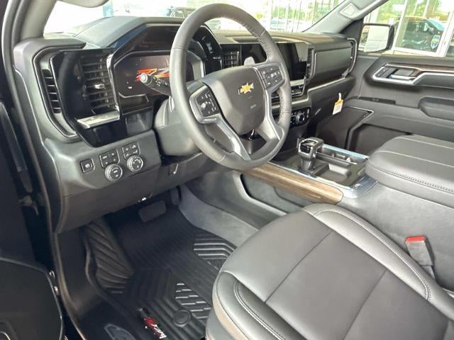 2026 Chevrolet Silverado 1500 Crew Cab Short Box 4-Wheel Drive LT 1LT