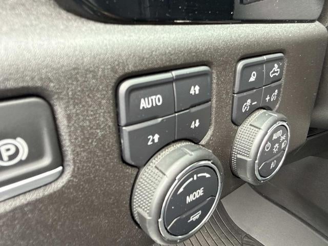 2025 Chevrolet Silverado 1500 Crew Cab Short Box 4-Wheel Drive RST