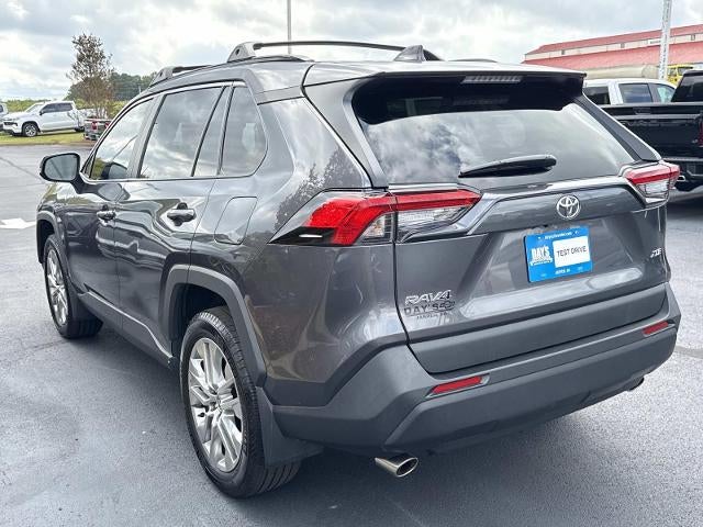 2025 Toyota RAV4 XLE Premium FWD (Natl)