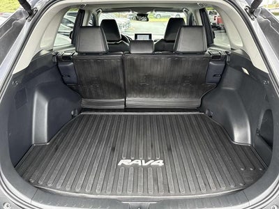 2025 Toyota RAV4 XLE Premium FWD (Natl)