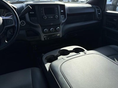 2024 RAM 3500 Tradesman 4x4 Crew Cab 8' Box