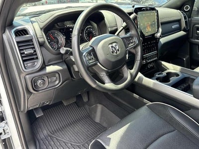 2024 RAM 3500 Laramie 4x4 Crew Cab 8' Box
