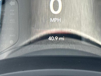 2023 RAM 2500 Tradesman 4x4 Crew Cab 8' Box