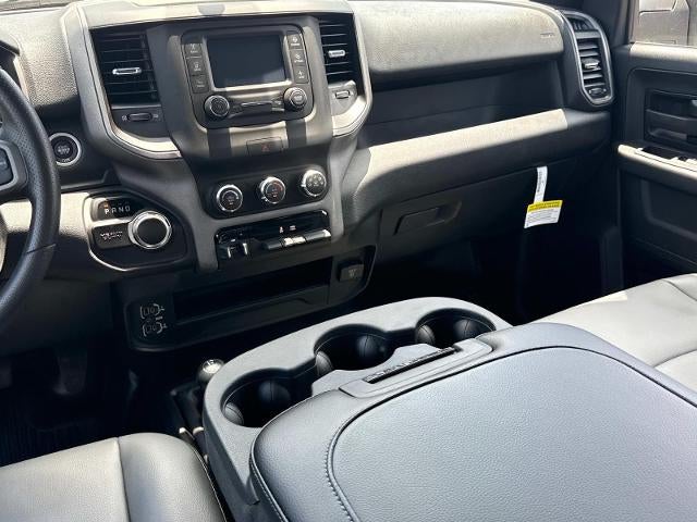 2023 RAM 2500 Tradesman 4x4 Crew Cab 8' Box