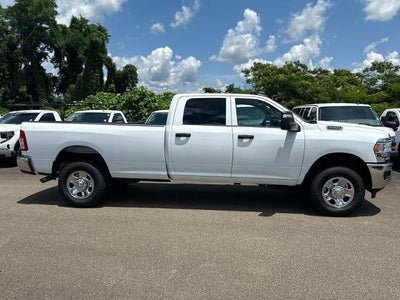 2023 RAM 2500 Tradesman 4x4 Crew Cab 8' Box
