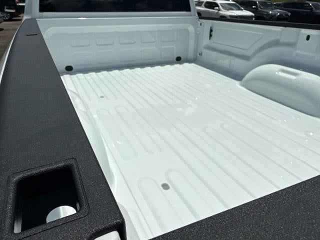 2023 RAM 2500 Tradesman 4x4 Crew Cab 8' Box