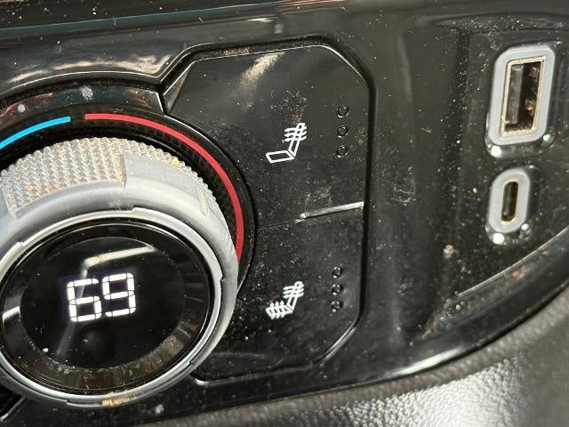 2023 Chevrolet Silverado 1500 Crew Cab Short Box 4-Wheel Drive RST