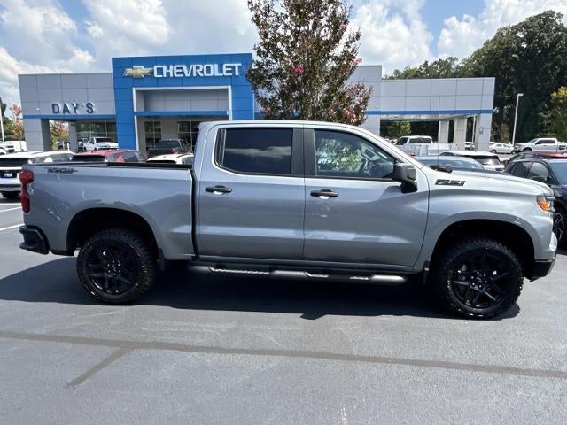 2026 Chevrolet Silverado 1500 Crew Cab Short Box 4-Wheel Drive Custom Trail Boss