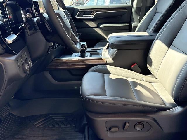 2026 Chevrolet Silverado 1500 Crew Cab Short Box 4-Wheel Drive RST