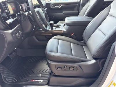 2026 Chevrolet Silverado 1500 Crew Cab Short Box 4-Wheel Drive RST