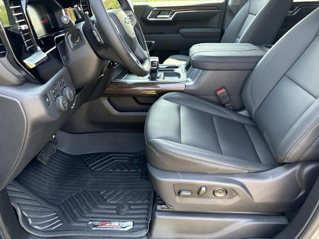2026 Chevrolet Silverado 1500 Crew Cab Short Box 4-Wheel Drive RST