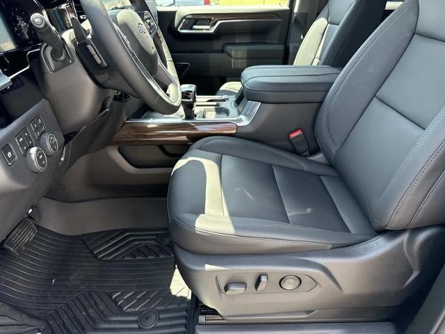 2026 Chevrolet Silverado 1500 Crew Cab Short Box 4-Wheel Drive LT Trail Boss