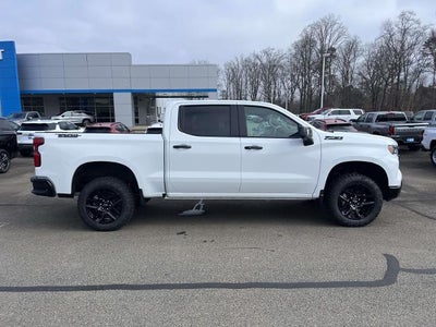 2026 Chevrolet Silverado 1500 Crew Cab Short Box 4-Wheel Drive LT Trail Boss