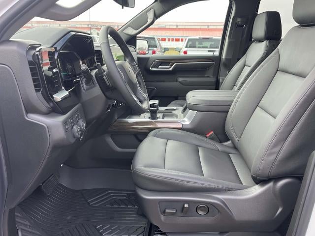 2026 Chevrolet Silverado 1500 Crew Cab Short Box 4-Wheel Drive LT Trail Boss