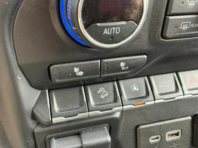 2020 Chevrolet Silverado 1500 Crew Cab Short Box 4-Wheel Drive RST