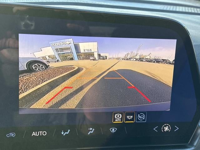 2026 Chevrolet Equinox EV 4dr LT1 w/PCY