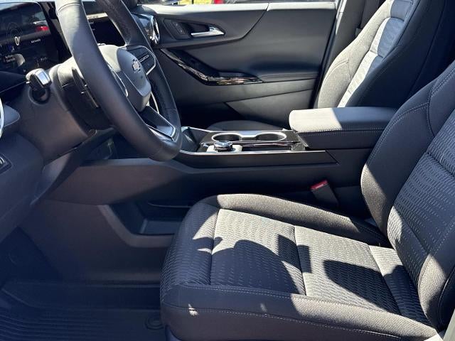 2027 Chevrolet Equinox FWD LT