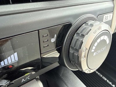 2026 Toyota Tacoma 2WD 2WD SR5 Double Cab 5' Bed AT (SE)