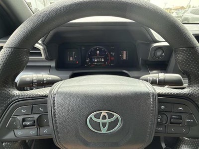 2026 Toyota Tacoma 2WD 2WD SR5 Double Cab 5' Bed AT (SE)
