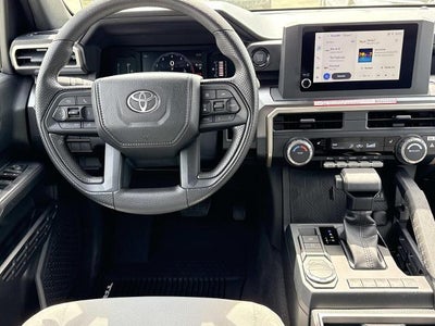 2026 Toyota Tacoma 2WD 2WD SR5 Double Cab 5' Bed AT (SE)