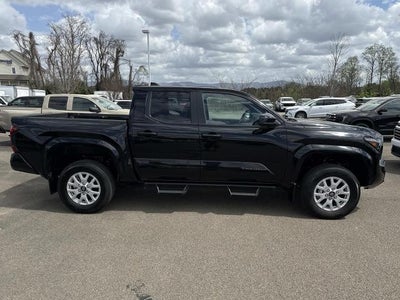 2024 Toyota Tacoma 4WD 4WD SR5 Double Cab 5' Bed AT (GS)