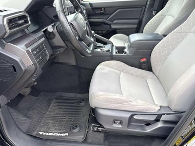 2024 Toyota Tacoma 4WD 4WD SR5 Double Cab 5' Bed AT (GS)