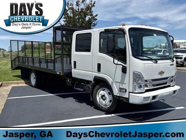 2026 Chevrolet Low Cab Forward 4500 Gas 176" WB Crew Cab's photo